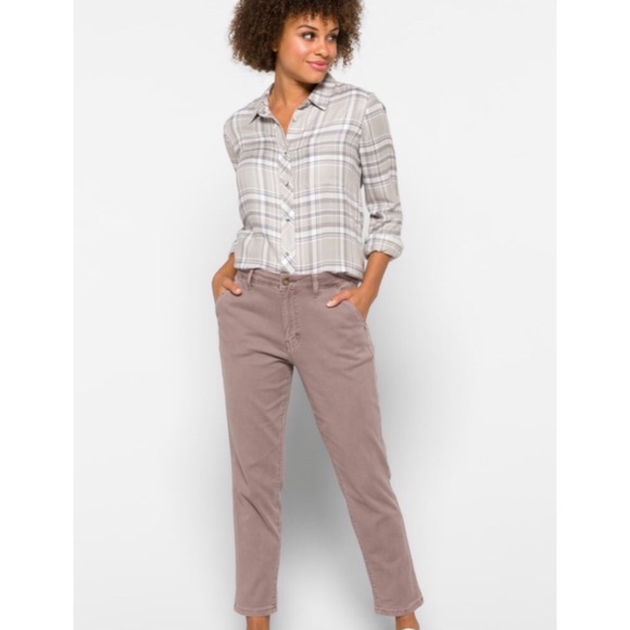 Cosmic Blue Love Women's Cropped Ankle Pants in Coral - Picture 3 of 16